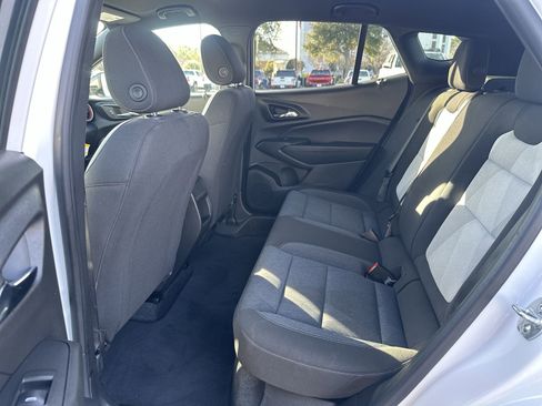 Used 2024 Chevrolet Trax RS w/ Driver Confidence Package image 31