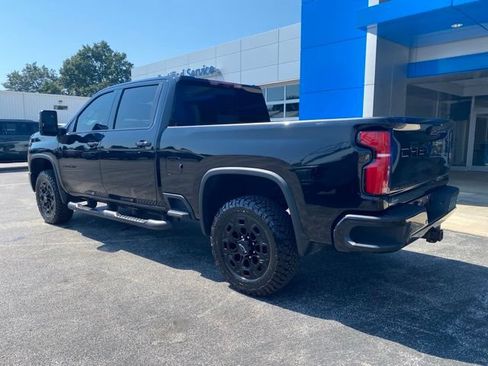 Used 2024 Chevrolet Silverado 2500 LTZ w/ LTZ Plus Package AWD/4WD image 3