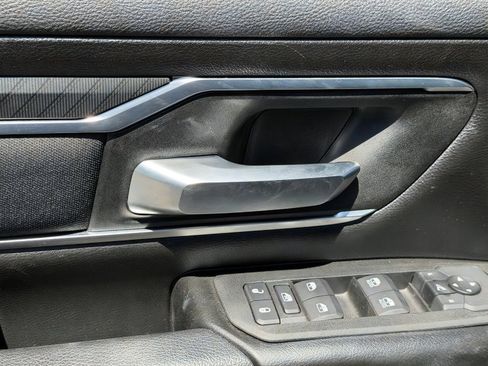 Used 2025 RAM 1500 Big Horn AWD/4WD image 18