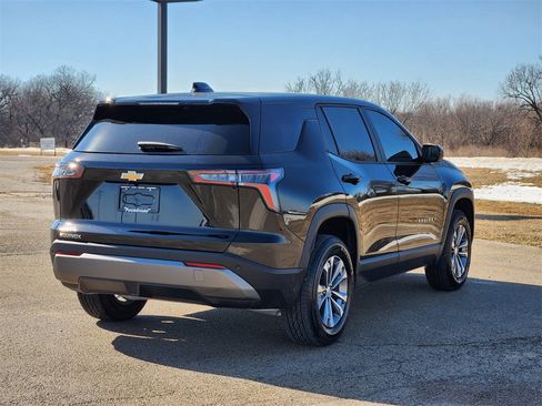 Used 2026 Chevrolet Equinox LT w/ Convenience Package II image 7