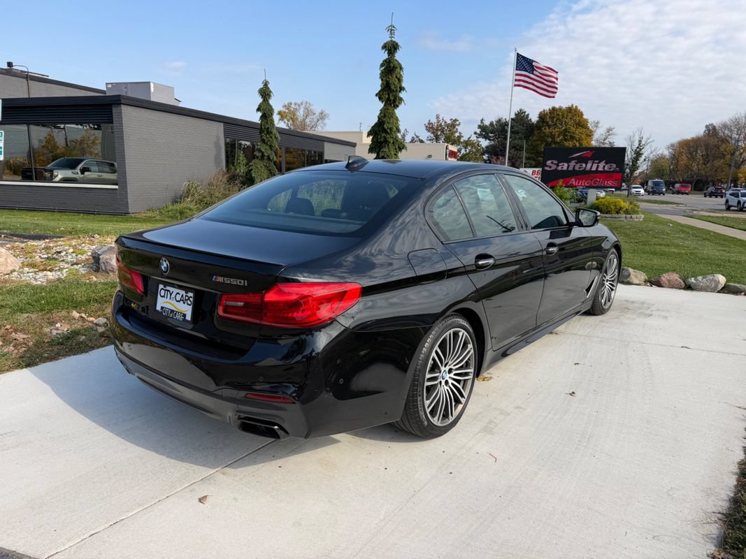 Used 2018 BMW M550i xDrive AWD/4WD image 5