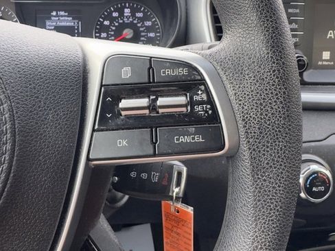 Used 2019 Kia Sorento LX image 25