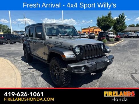 Used 2021 Jeep Wrangler Unlimited Sport AWD/4WD image 3