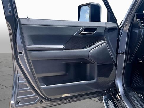 Used 2024 Lexus GX 550 w/ Accessory Package (Z1) AWD/4WD image 22