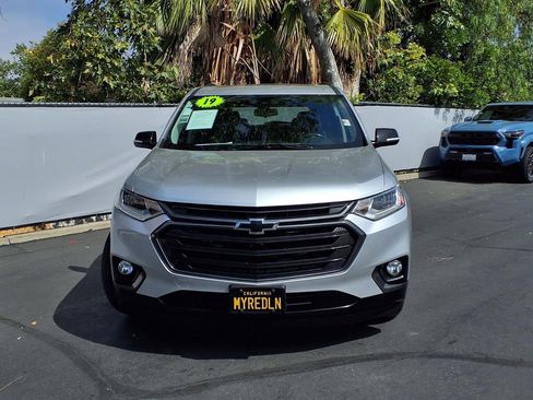 Used 2019 Chevrolet Traverse Premier w/ Redline Edition FWD image 2