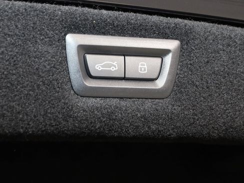 Used 2025 BMW M850i xDrive Coupe w/ M Sport Professional Package image 79