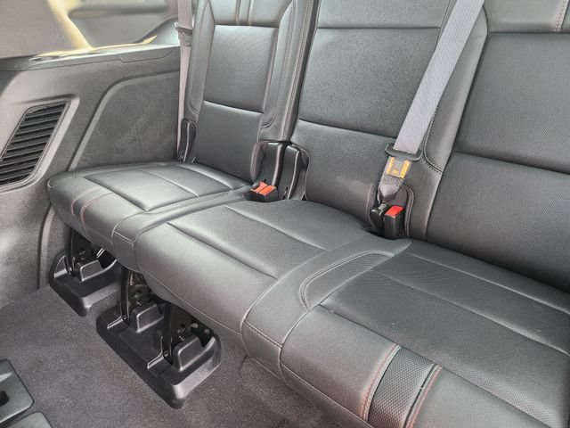 Used 2024 Chevrolet Tahoe RST w/ Luxury Package AWD/4WD image 32