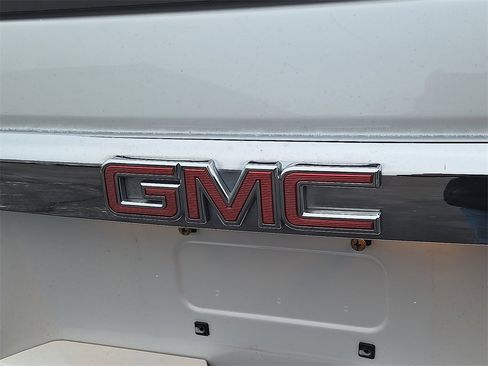 Used 2019 GMC Yukon XL Denali w/ Denali Ultimate Package image 29