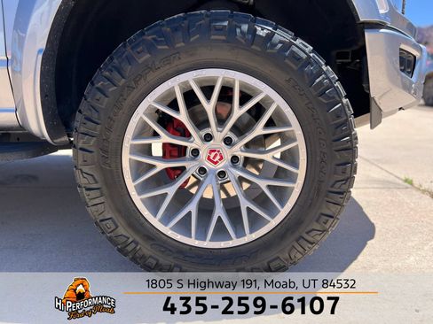Used 2022 Ford F150 Raptor w/ Equipment Group 801A High AWD/4WD image 5