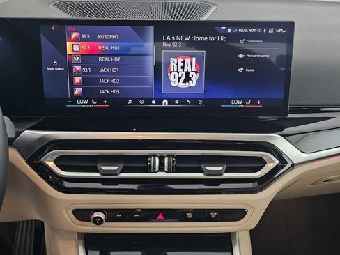 Used 2024 BMW i4 eDrive40 w/ Convenience Package image 25