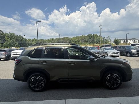 Used 2025 Subaru Forester Limited w/ Popular Package #1 AWD/4WD image 7