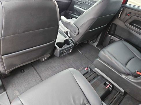 Used 2023 Honda Odyssey Sport image 19