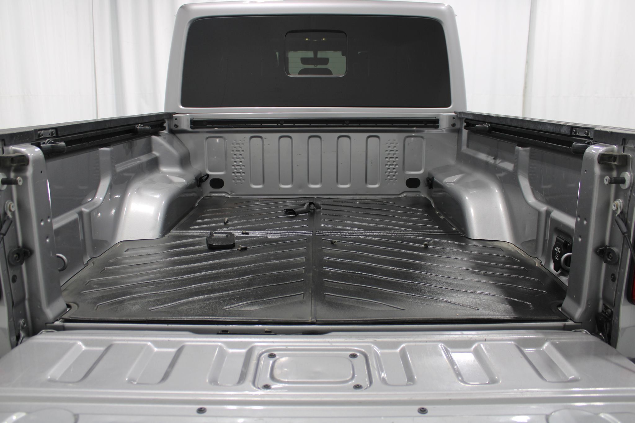 Used 2020 Jeep Gladiator Rubicon AWD/4WD image 20