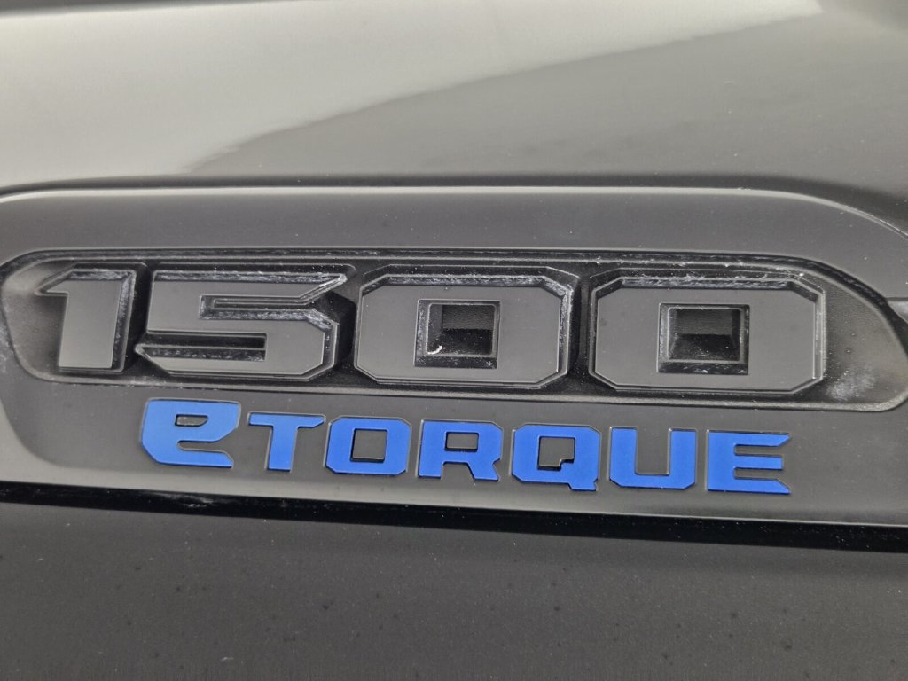 Used 2025 RAM 1500 Big Horn RWD image 9