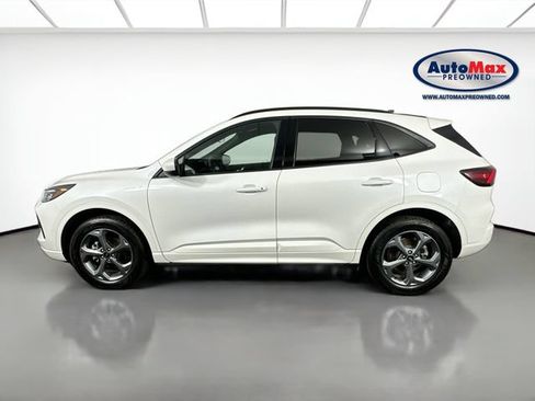 Used 2024 Ford Escape ST-Line Select AWD/4WD image 8
