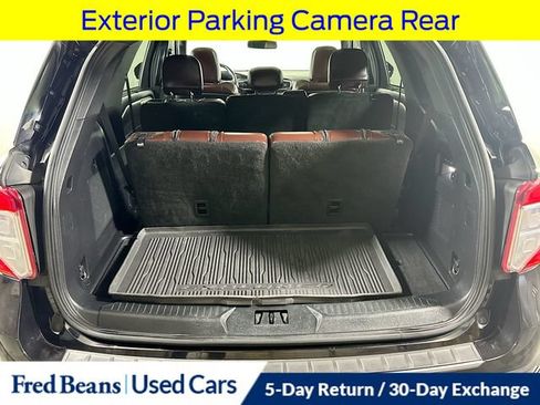Certified 2020 Ford Explorer Platinum w/ Premium Technology Package AWD/4WD image 35