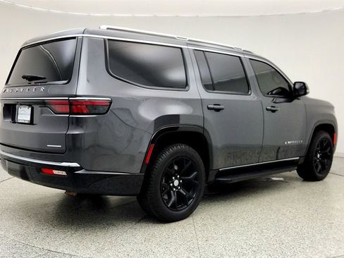 Used 2022 Jeep Wagoneer Series II image 5