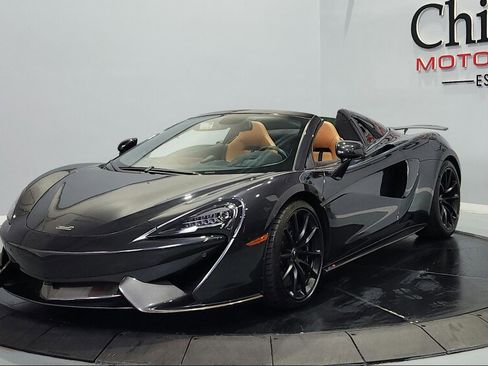 Used 2019 McLaren 570S Spider RWD image 10