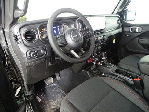 New 2026 Jeep Gladiator Rubicon image 24
