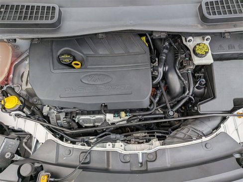 Used 2018 Ford Escape SEL image 25