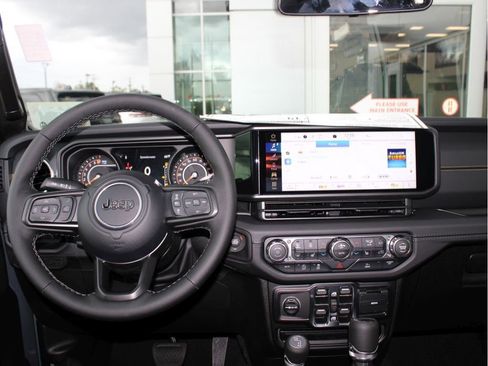 New 2025 Jeep Gladiator Sport image 25