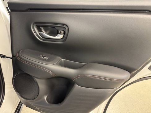 Used 2025 Honda HR-V Sport image 21