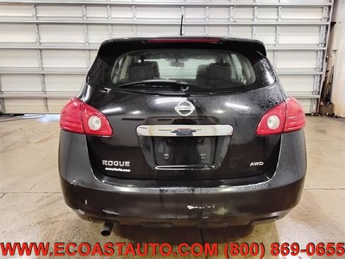 Used 2011 Nissan Rogue S image 8