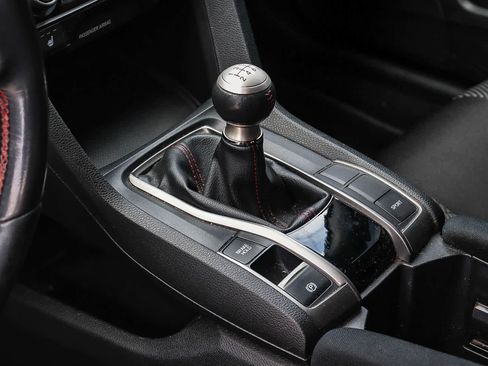 Used 2018 Honda Civic Si image 9