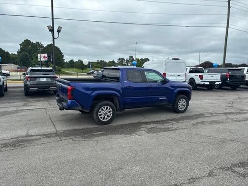 Used 2025 Toyota Tacoma SR5 RWD image 26