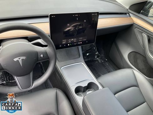 Used 2023 Tesla Model Y Long Range AWD/4WD image 49