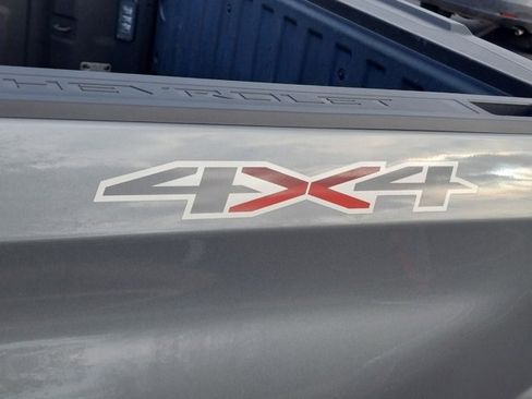 Used 2022 Chevrolet Silverado 1500 Custom image 37