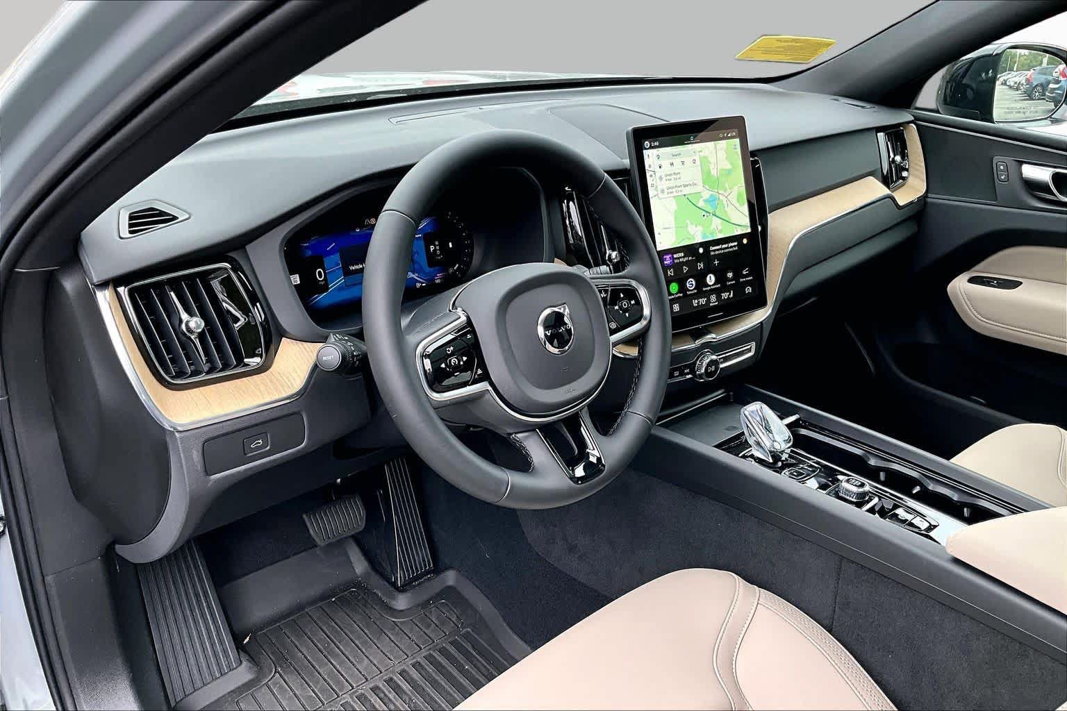 New 2026 Volvo XC60 B5 Plus w/ Protection Package Premier AWD/4WD image 9