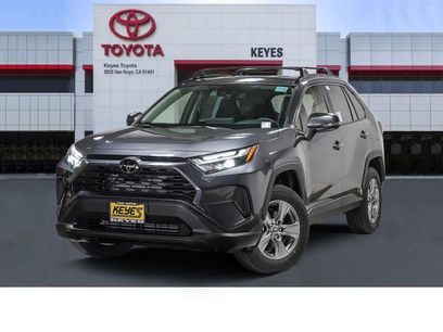 New 2025 Toyota RAV4 XLE