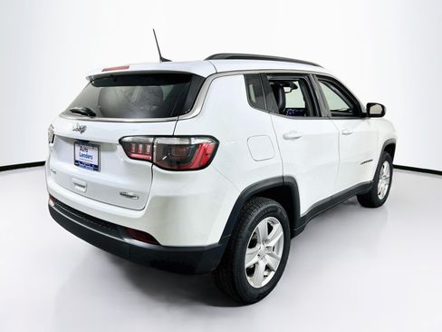 Used 2022 Jeep Compass Latitude w/ Convenience Group AWD/4WD image 5