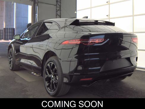 Used 2024 Jaguar I-PACE R-Dynamic HSE image 2