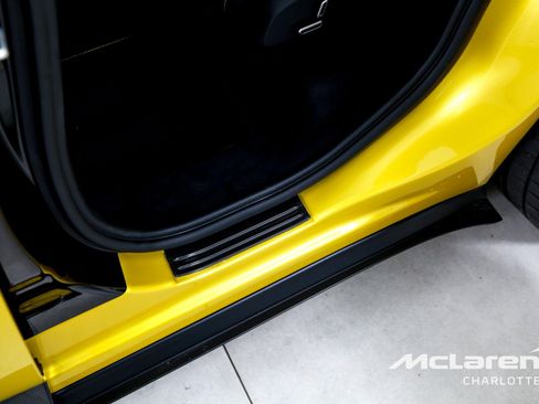 Used 2024 Ferrari Purosangue image 20