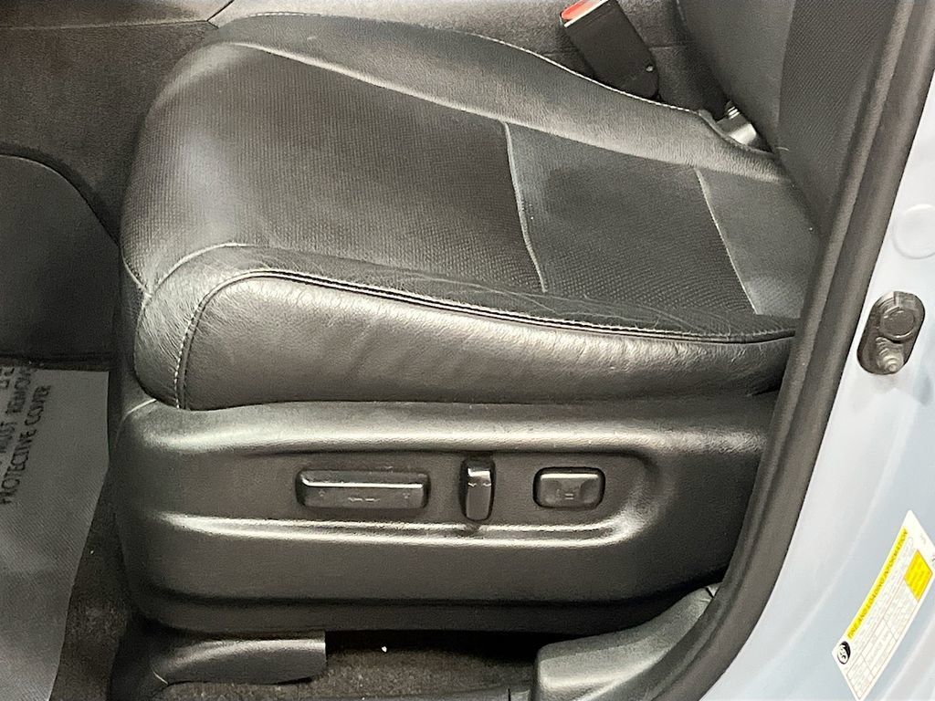 Used 2023 Honda Passport EX-L image 18