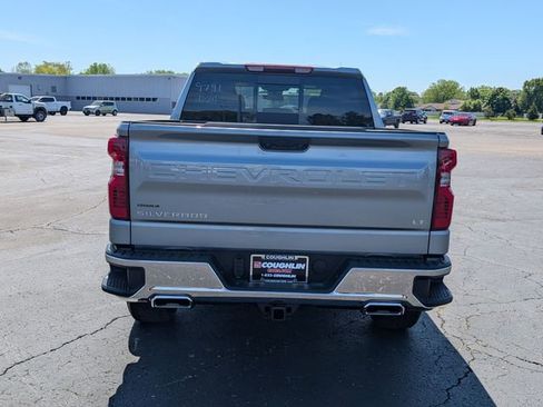 New 2026 Chevrolet Silverado 1500 LT w/ Z71 Off-Road Package AWD/4WD image 7