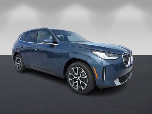 New 2026 BMW X3 xDrive30 w/ Premium Package AWD/4WD image 1