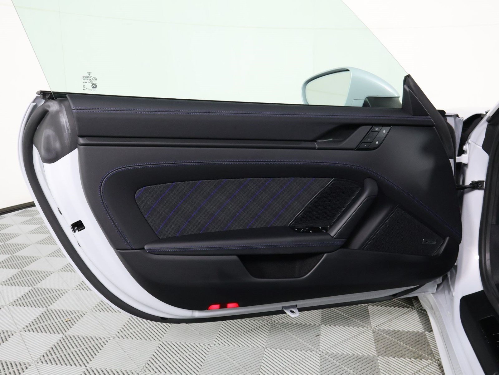 Certified 2026 Porsche 911 Carrera T RWD image 20