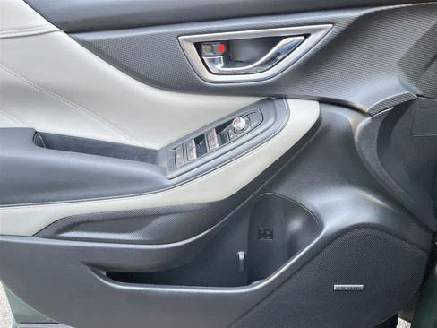 Used 2023 Subaru Forester Limited image 25