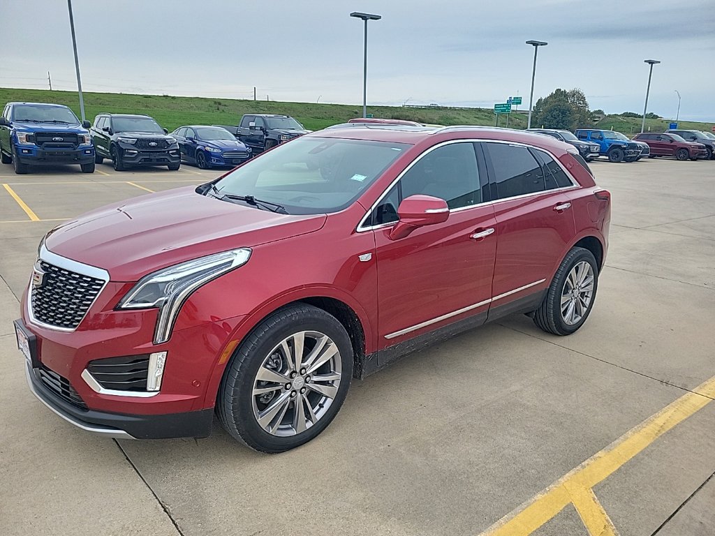 Used 2024 Cadillac XT5 Premium Luxury w/ Platinum Package AWD/4WD image 6