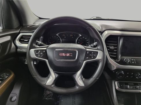 Used 2023 GMC Acadia SLE w/ Driver Convenience Package image 5