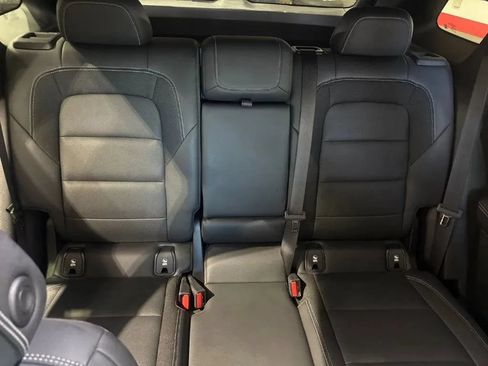 Used 2024 Chevrolet Blazer EV LT AWD/4WD image 20
