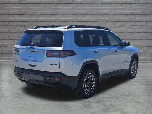 Used 2026 Jeep Cherokee Limited AWD/4WD image 5