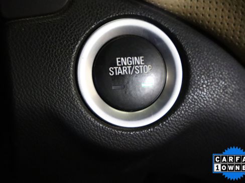 Used 2023 Chevrolet Equinox Premier FWD image 31