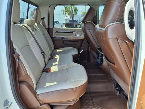 Used 2023 RAM 2500 Laramie AWD/4WD image 17