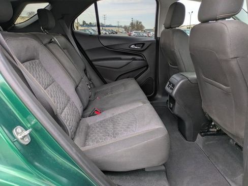 Used 2018 Chevrolet Equinox LT image 22