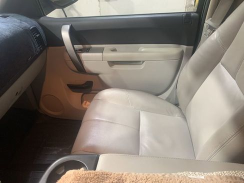 Used 2011 Chevrolet Silverado 1500 LT w/ All-Star Edition image 39