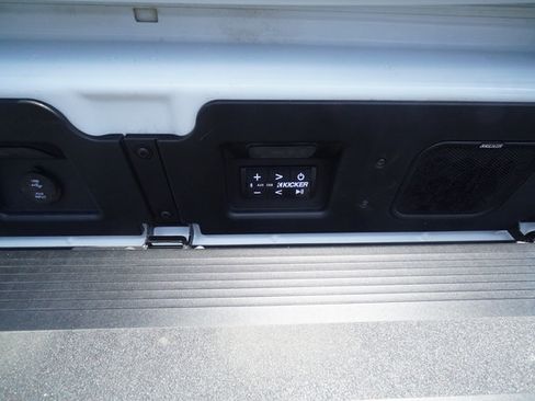 Used 2024 GMC Sierra 1500 AT4X AWD/4WD image 13